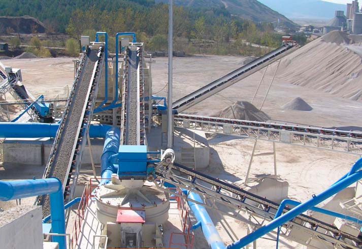 大型礦石機械制砂生產(chǎn)線.jpg 大型礦石機械制砂生產(chǎn)線.jpg