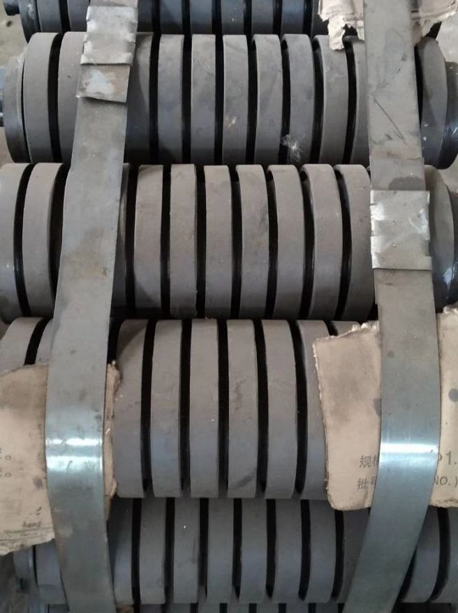 帶式輸送機調(diào)心托輥.jpg 帶式輸送機調(diào)心托輥.jpg